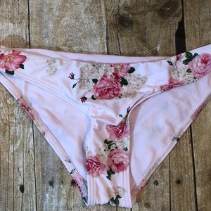 Cikada bathing suit bottom nwot